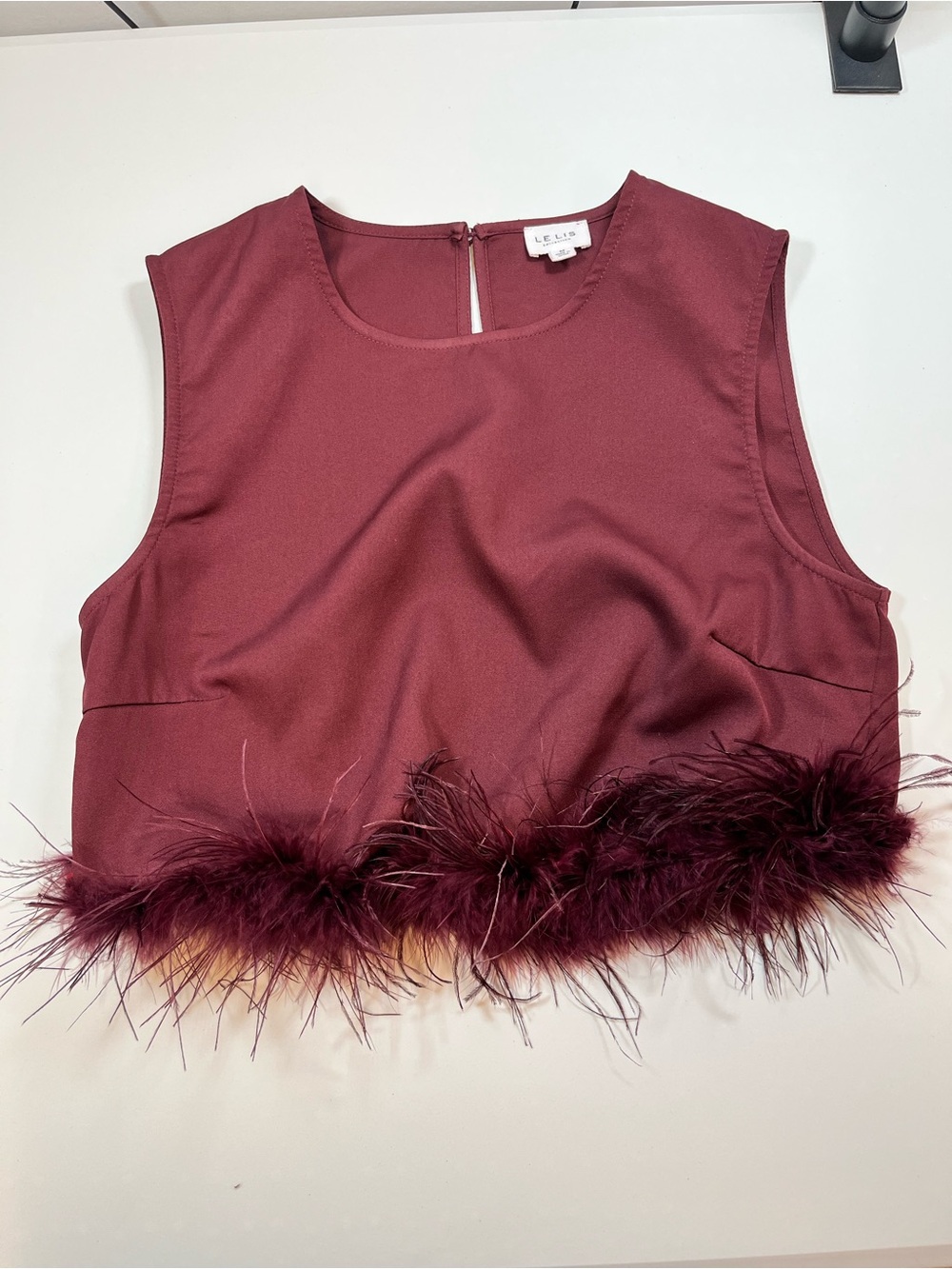 Le Lis Burgundy Feather Trim Sleeveless Crop Top Size M